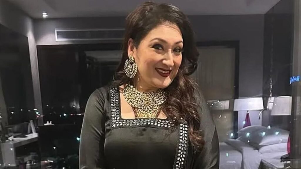 sunita ahuja age